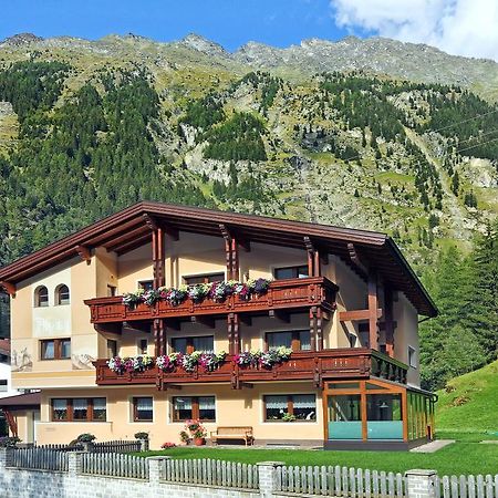 Apart Alpina Huben Längenfeld Extérieur photo