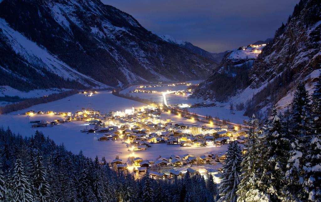 Apart Alpina Huben Längenfeld Extérieur photo