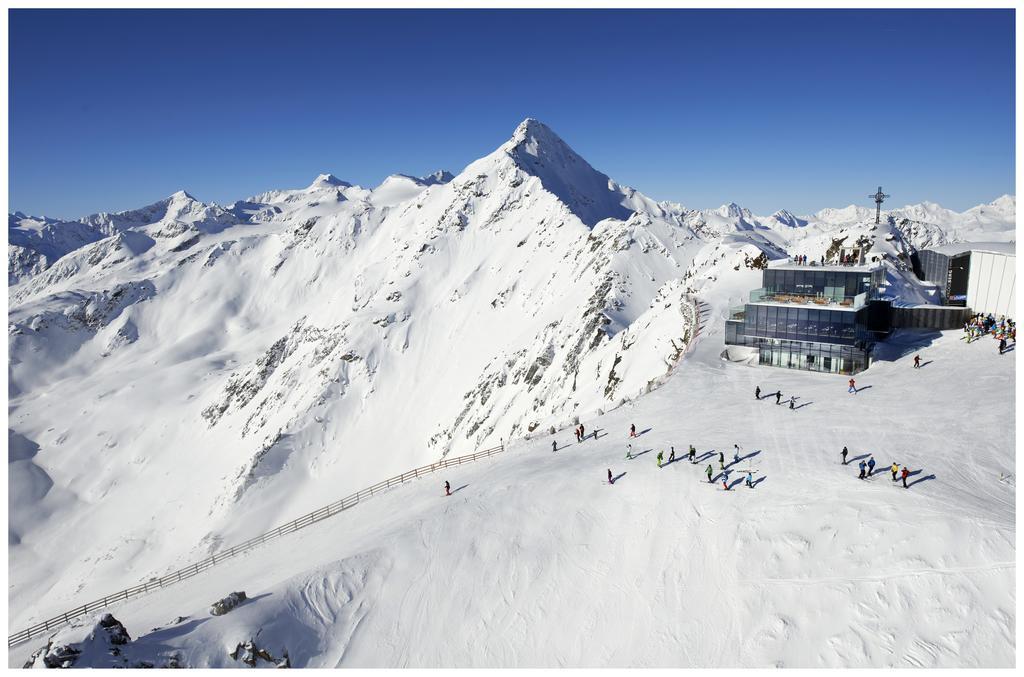 Apart Alpina Huben Längenfeld Extérieur photo